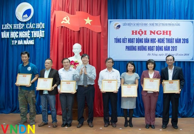 Hội nghị Tổng kết hoạt động Văn học - Nghệ thuật 2016